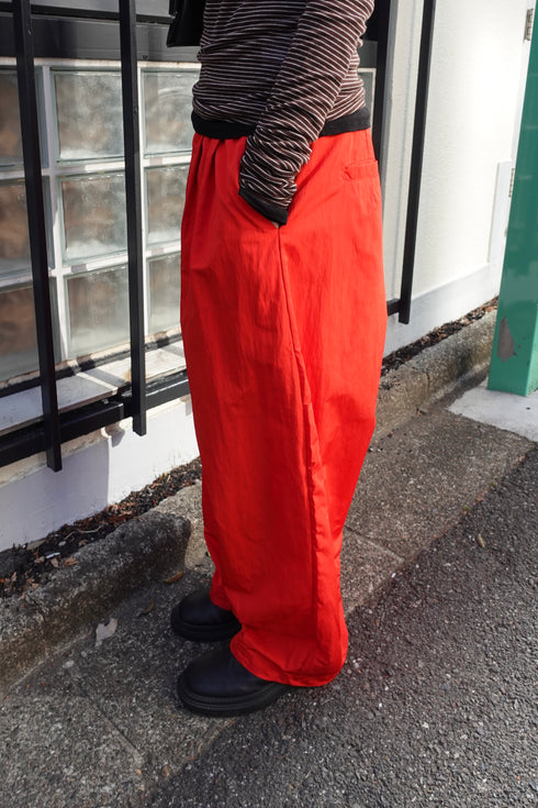 ボリュームラフパンツ